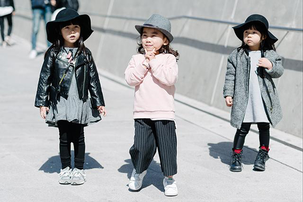 韩国时装周 看欧尼都穿什么去看秀-服装潮流搭