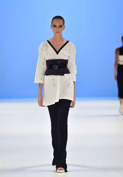 多变条纹倍受宠!2015秋冬悉尼时装周-服装时装