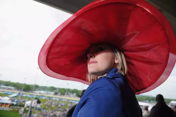 赛马场的贵族时尚“帽”美如花