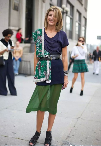 丝巾的N多种新玩法,好玩到根本停不下来-服装