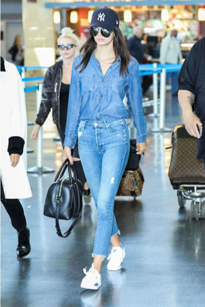 怕晒又要扮酷? 一顶棒球帽全搞定!-服装潮流搭