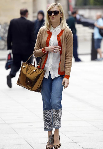 时尚大咖教你穿<em>开衫</em> 又凹造型又保暖-服装潮流