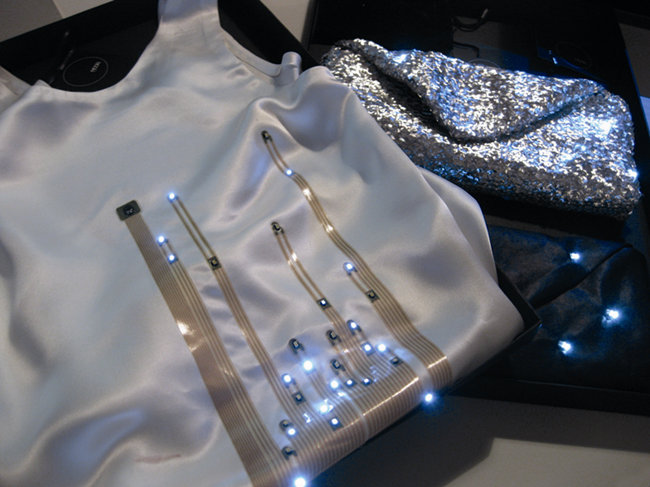 当时尚植入智能基因 中国服企开启智能化转型