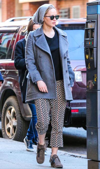 范爷袁姗姗告诉你冬天防雾霾利器还有绒绒毛线