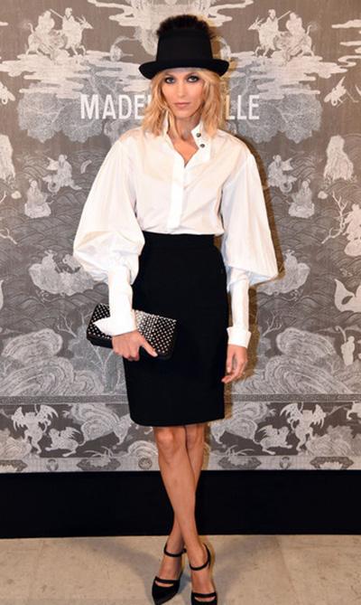 今年的除了喇叭还有灯笼袖-服装潮流搭配-服装