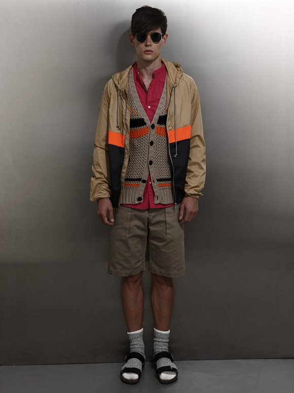 男士套袜子穿凉鞋怎么就大叔了?-服装潮流搭配