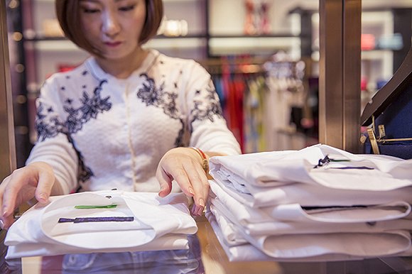 胡文秋:在奢侈品行业做一名视觉陈列师是种怎