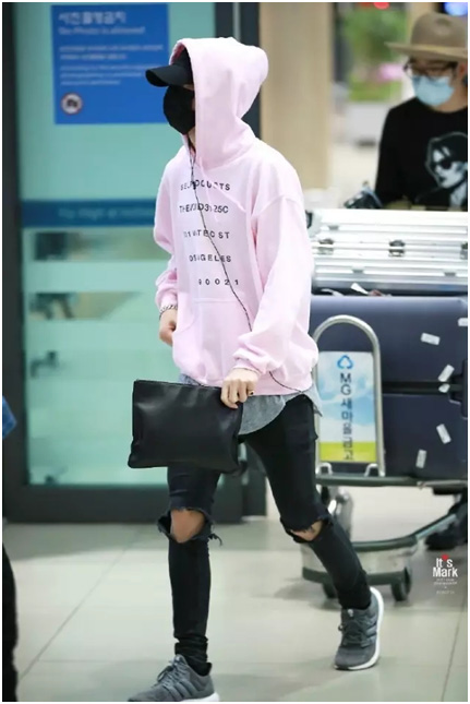 男人穿粉色收入更高?原来有钱的标志是.-服装