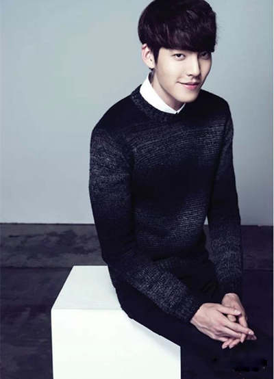 毛衣配衬衫,男人秋冬绝佳穿搭!-服装潮流搭配-