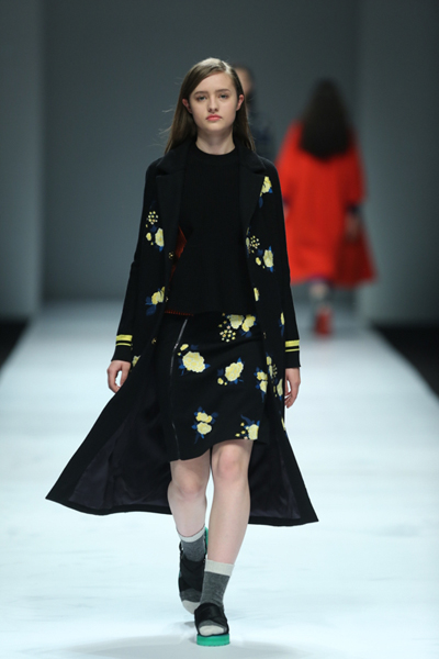 2015秋冬上海时装周Decoster秀场-服装T台秀