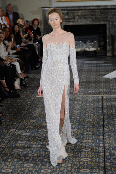 迷幻蕾丝 Mira Zwillinger 2016春季婚纱礼服秀-服装T台秀场-服装设计网