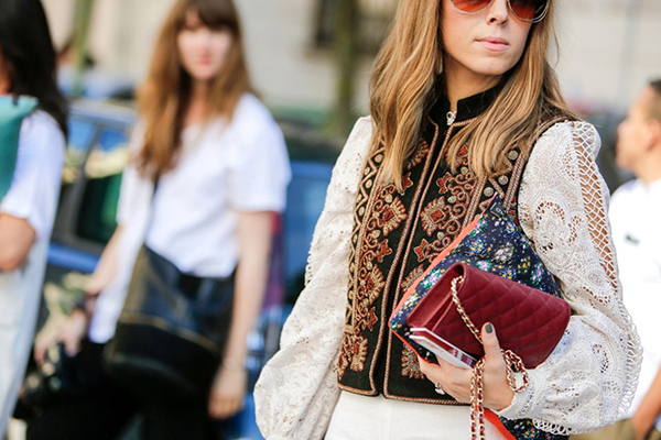 无拘无束，波西米亚风格街拍特辑-服装潮流搭配-服装设计网