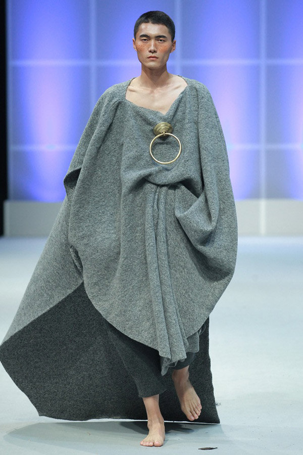 余缺-2016广州大学纺织服装学院毕业生作品