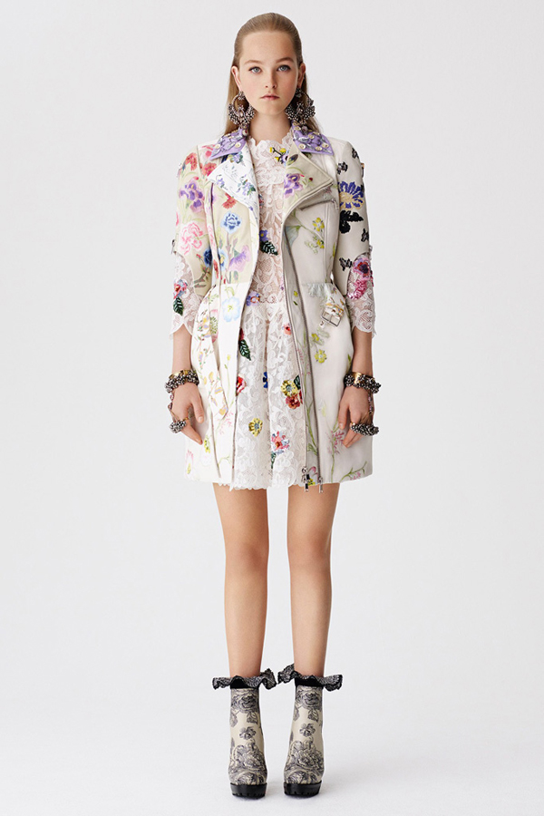 cQueen(亚历山大·麦昆)2017早春度假系列释