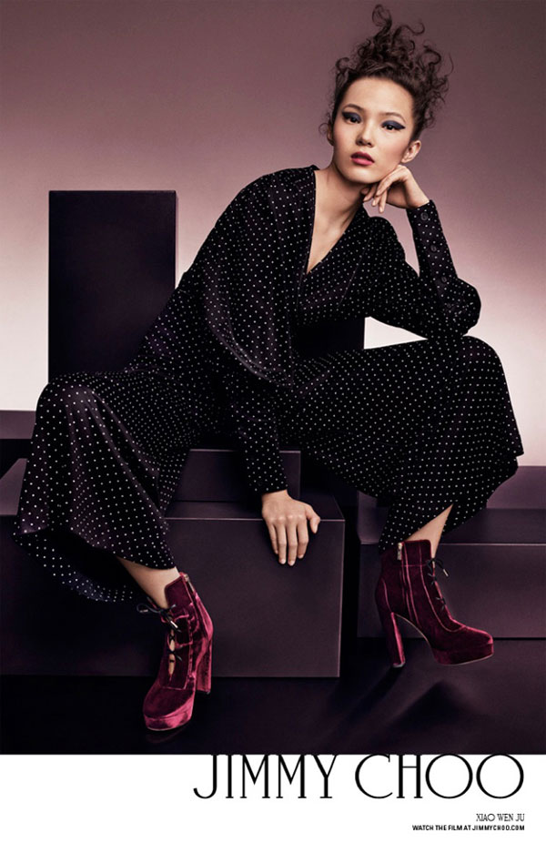 英国著名鞋履品牌Jimmy Choo释出2016秋冬2