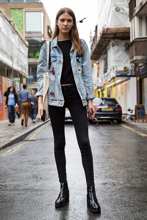 如何穿搭切尔西靴?让街拍达人的这些造型给你