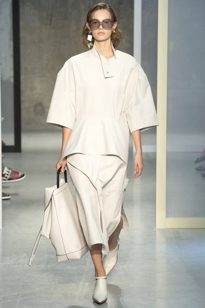 MARNI 米兰2017春夏系列时装秀-服装时装周-