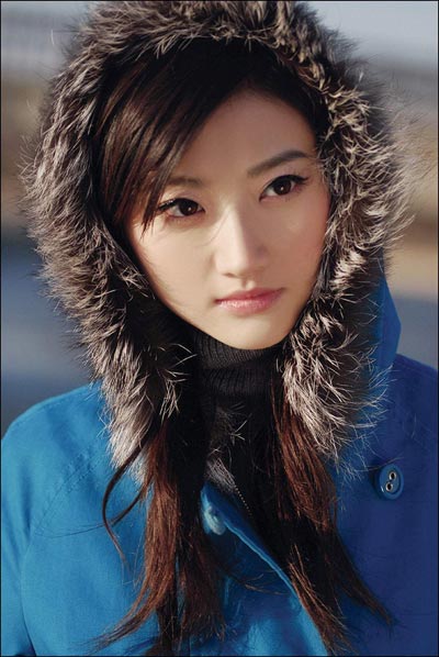 《<em>我的美女</em>老板》景甜绝美服装秀-中国服装经