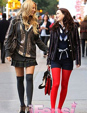 过膝长袜 Zara秋冬上演《<em>绯闻女孩</em>》<em>制服</em>诱惑