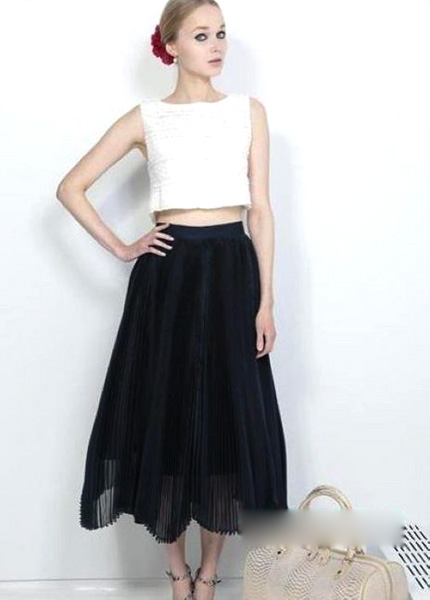 2014早春度假趋势 短款露腰上衣-服装时尚聚焦