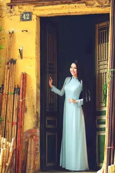 越南式旗袍 · 奥黛